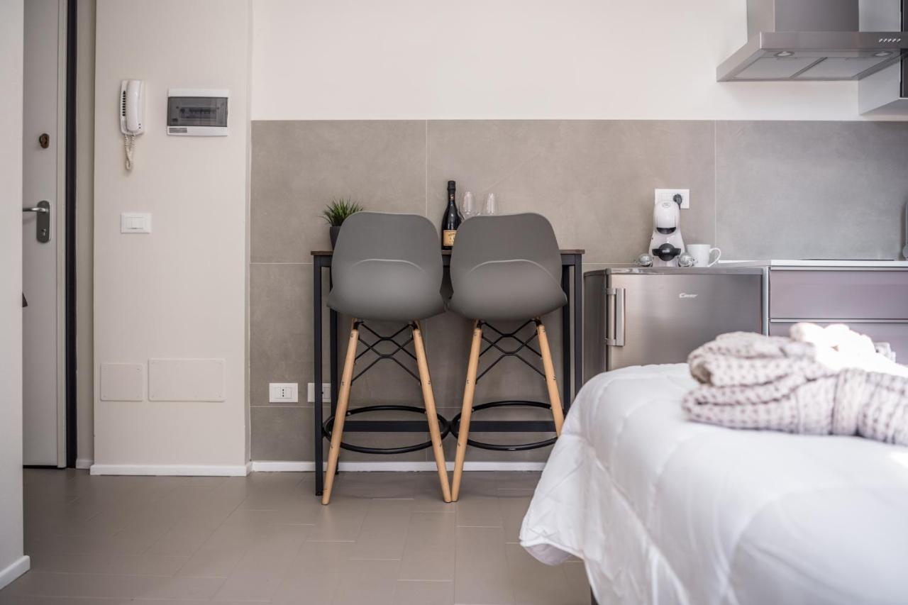 Suite 649 Mono Con Terrazzo Модена Екстериор снимка