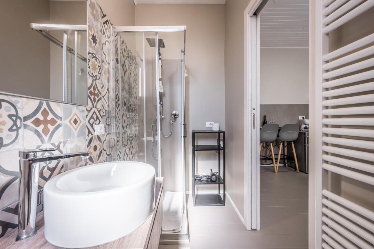 Suite 649 Mono Con Terrazzo Модена Екстериор снимка